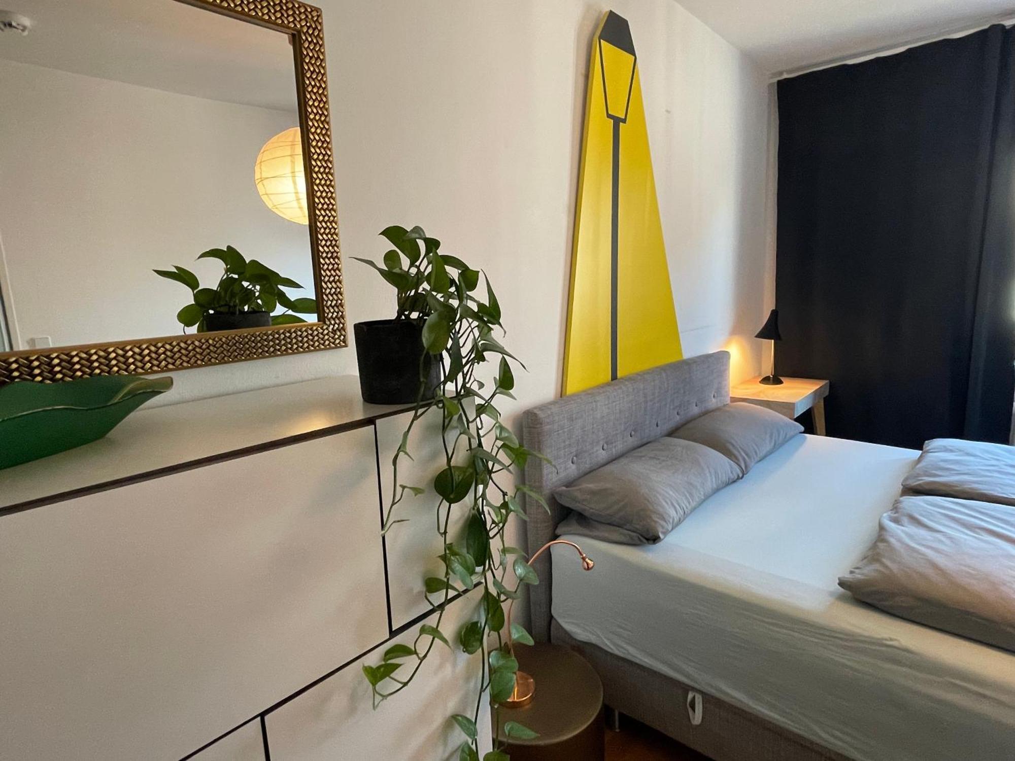 Checkpoint Charlie Apartment Берлин Екстериор снимка